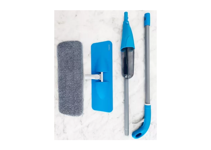 Spray mop clean house